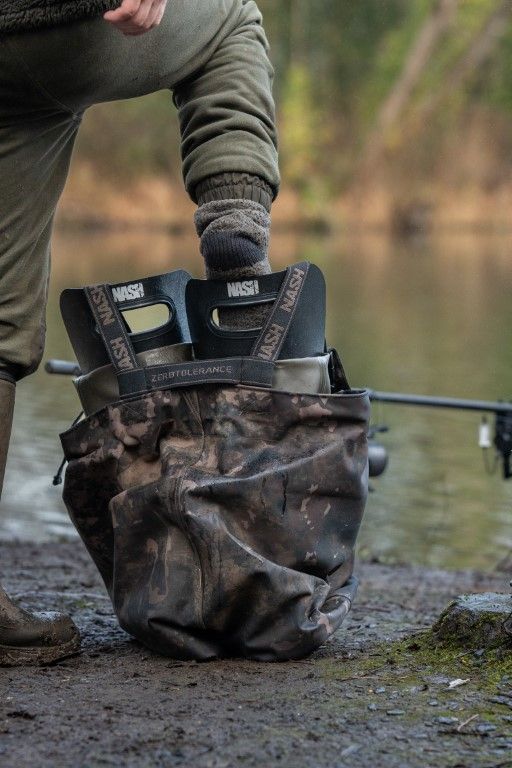 Nash Tackle update: Met de ZT Wader Horns is het aan- en uittrekken van je waadpak nu een fluitje van een cent